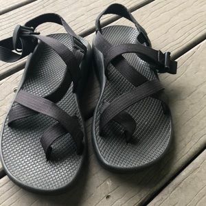 Size 9 women’s Chacos